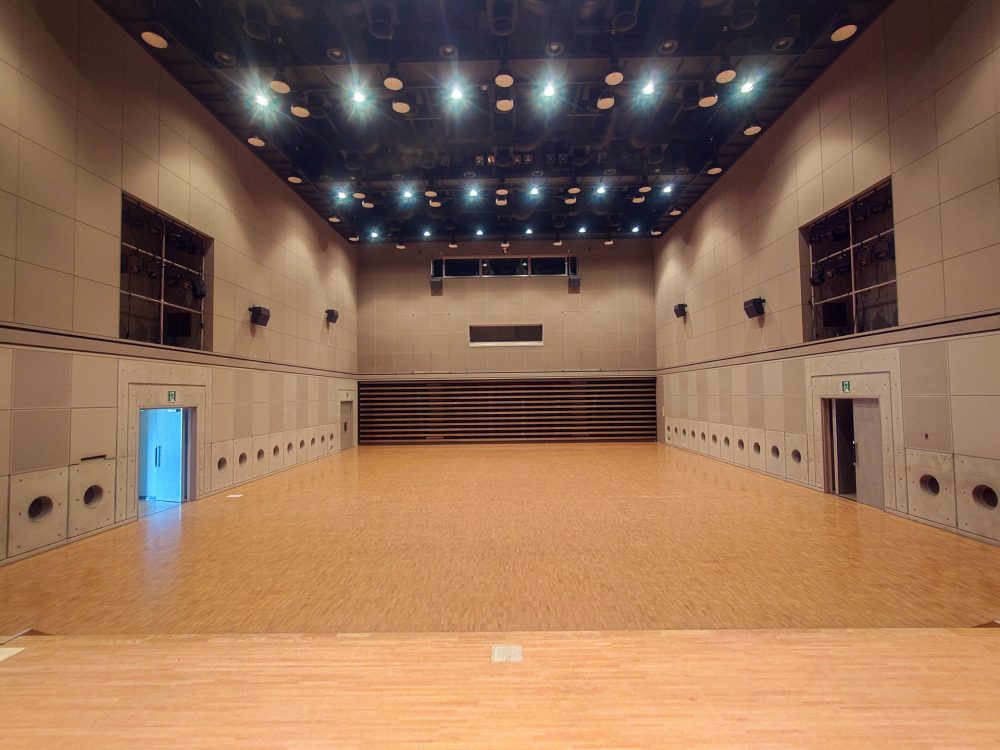 小ホール フロア